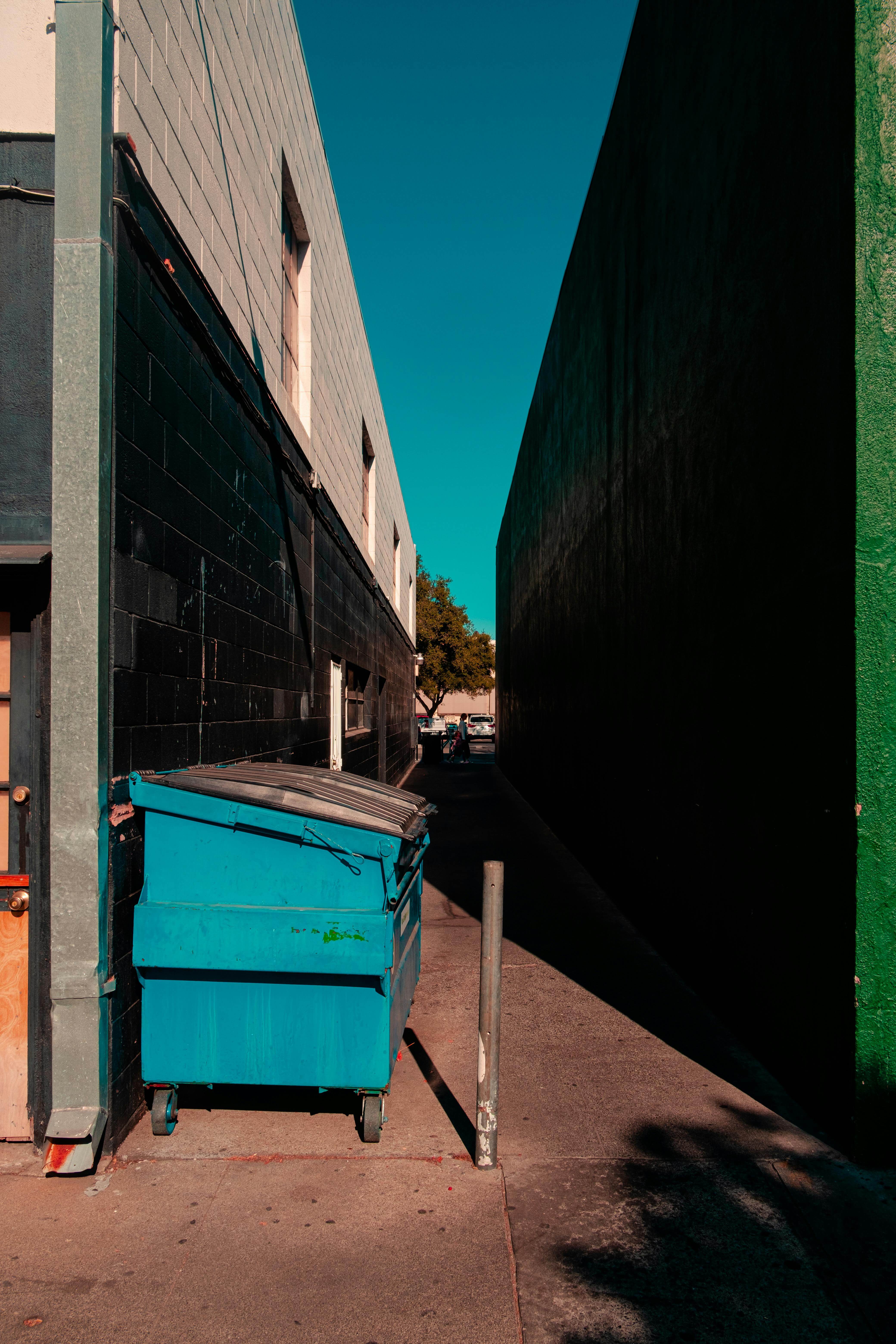 Residential Dumpster Rental in Oakland